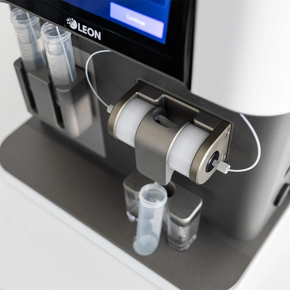 Close-up of the NANOscreen® FR-JET® mixer above the sample collection tubes